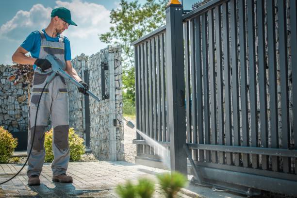 Best Pool Deck Cleaning  in Foster Brook, PA